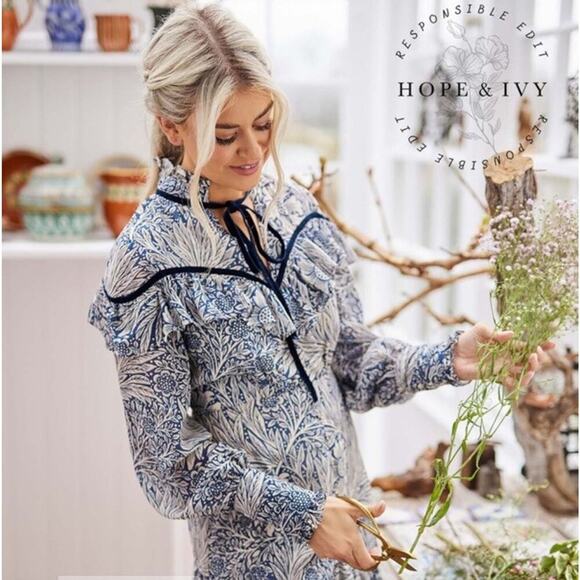 Hope & Ivy William Morris Marigold Ruffle Tiered Dress Size 14 Blue Floral Boho - Picture 5 of 16